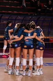 盘点5位嫁入豪门的女运动员 有年龄差距26岁的