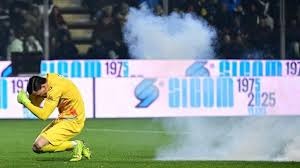 德扑锦标赛：解析“现场实况直播（Live Stream）”对选手的心理压力。（德州扑克锦标赛：现场直播如何影响选手的心理压力）